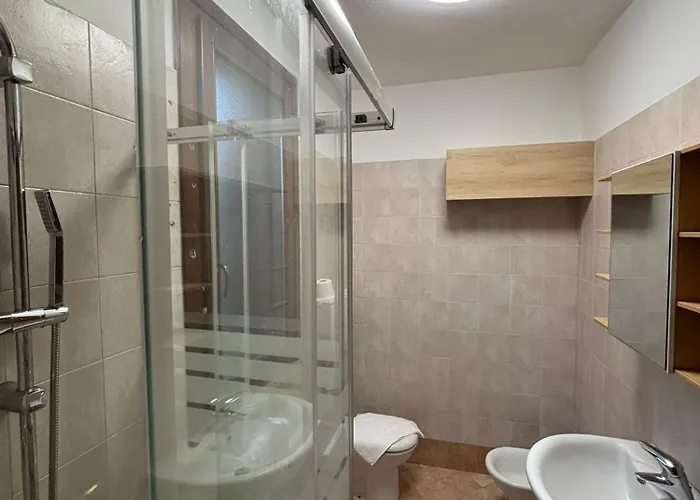 Laas Gardaland * Cavalcaselle