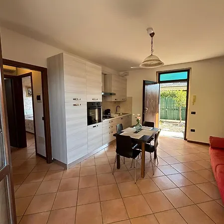Laas Gardaland Apartment